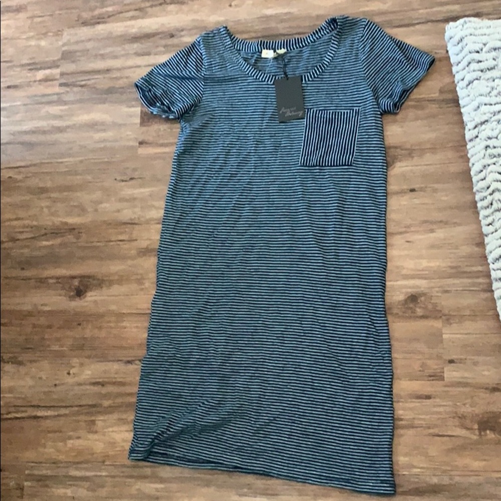 Navy stripe T-shirt dress
